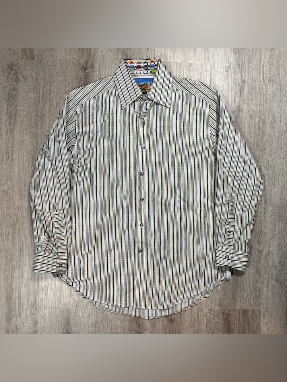 Robert Graham Classic Fit Striped Long Sleeve Button Down Shirt Medium